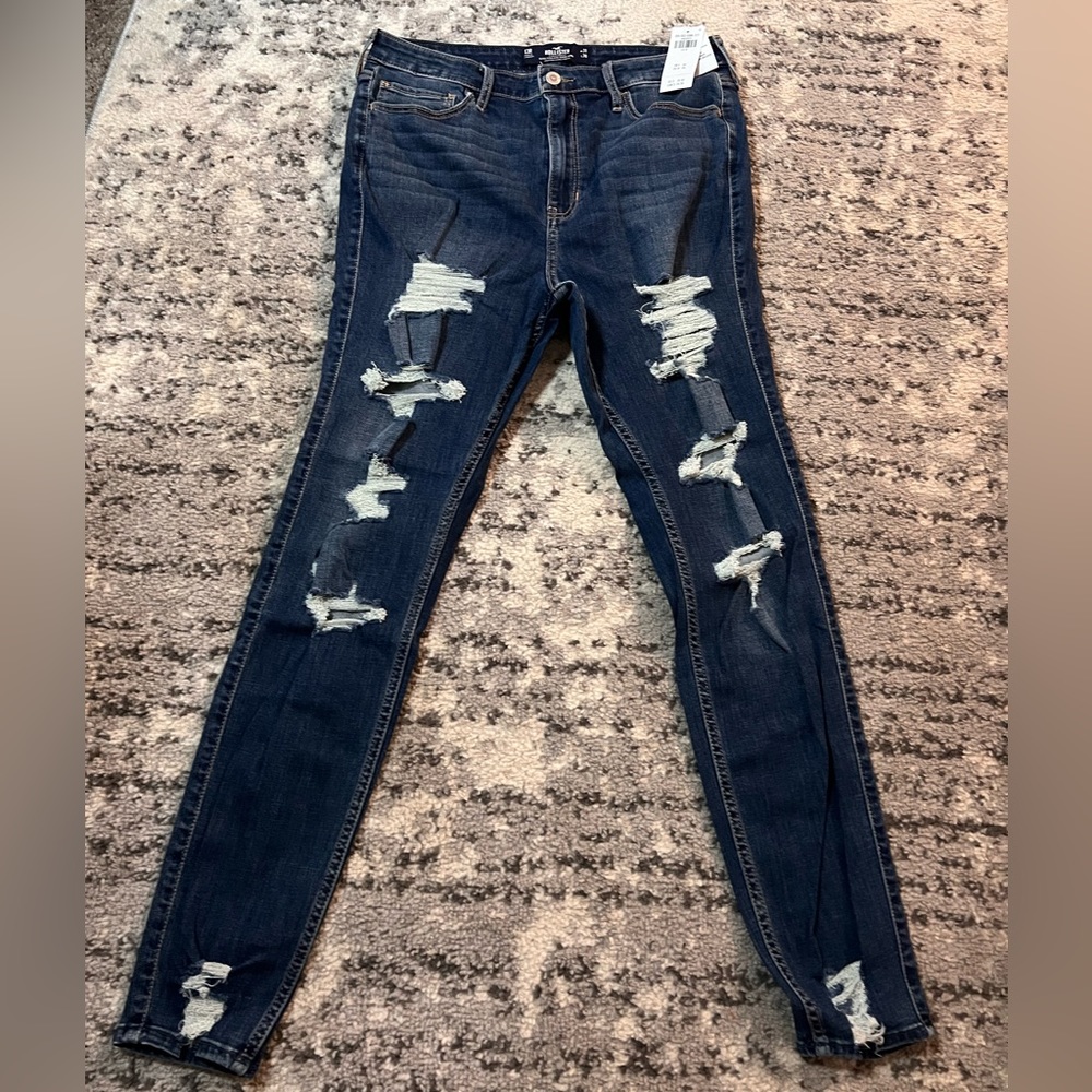 Hi Rise Super Skinny Classic Stretch Hollister jeans NWT